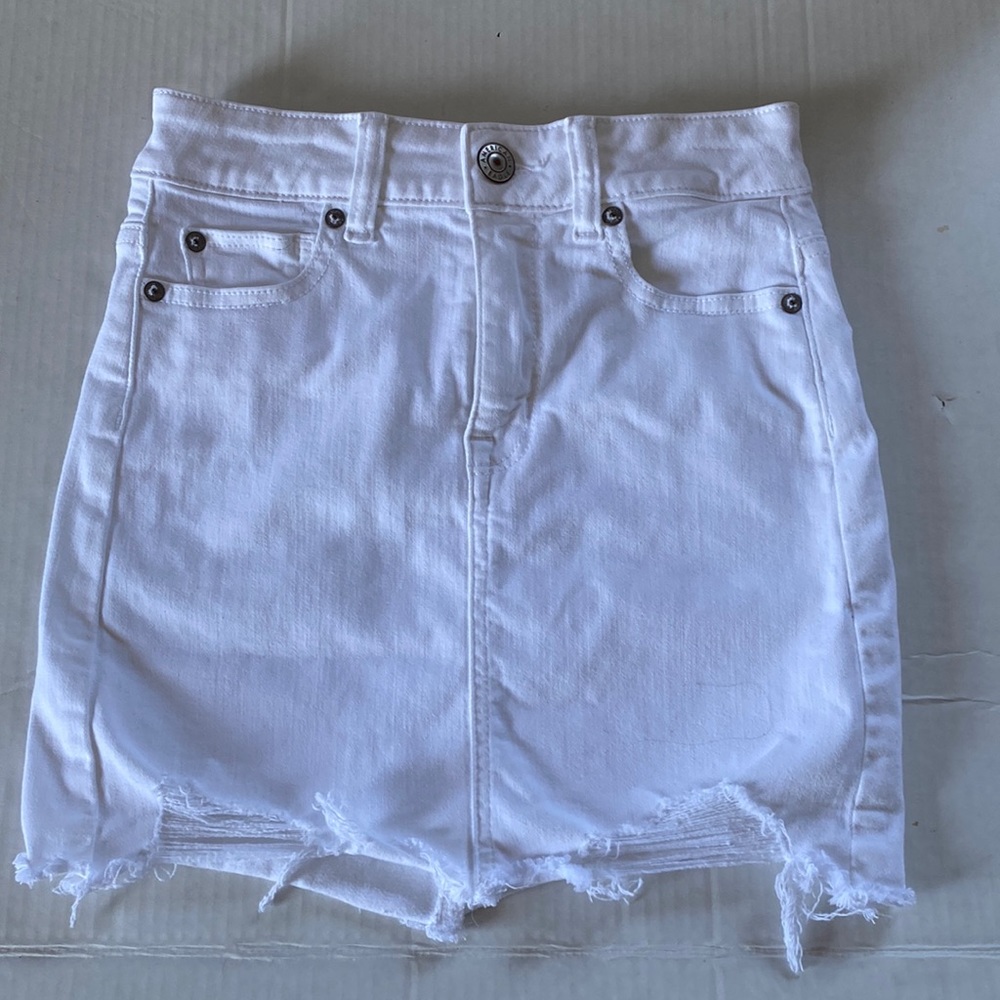 American Eagle Outfitters Denim Skirt🤍 - Picture 3 of 8